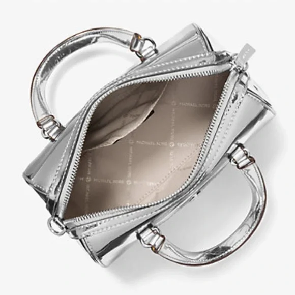 MICHAEL KORS Jet Set Small Patent Duffel Xbody Crossbody Bag
Silver 
NWT - Picture 2 of 16